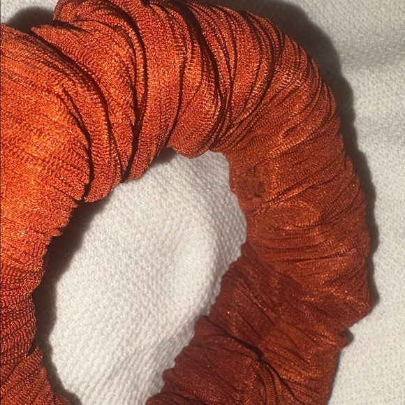 NWOT Anthropologie  Ruched  dark rust Headband - Picture 2 of 4